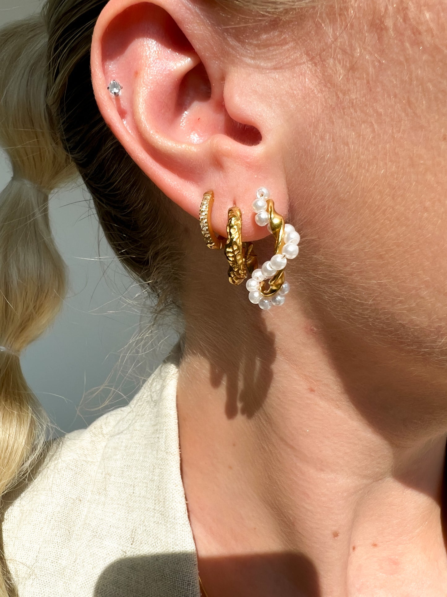 DAYDREAMER GOLD EARRINGS