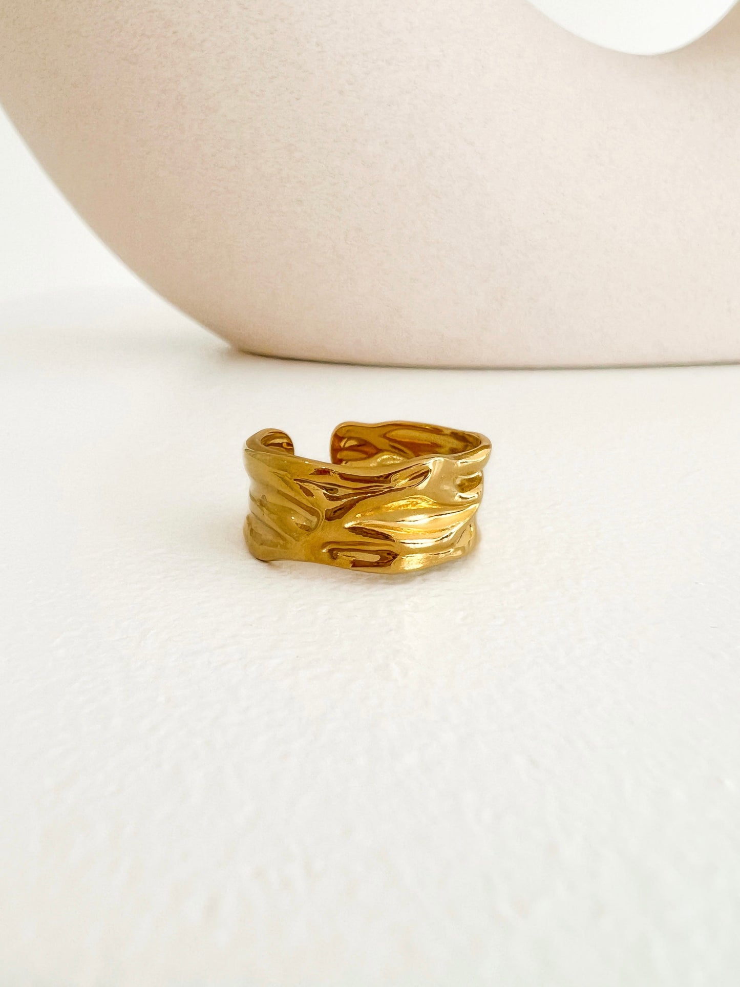 STAY TRUE TO YOURSELF GOLD RING